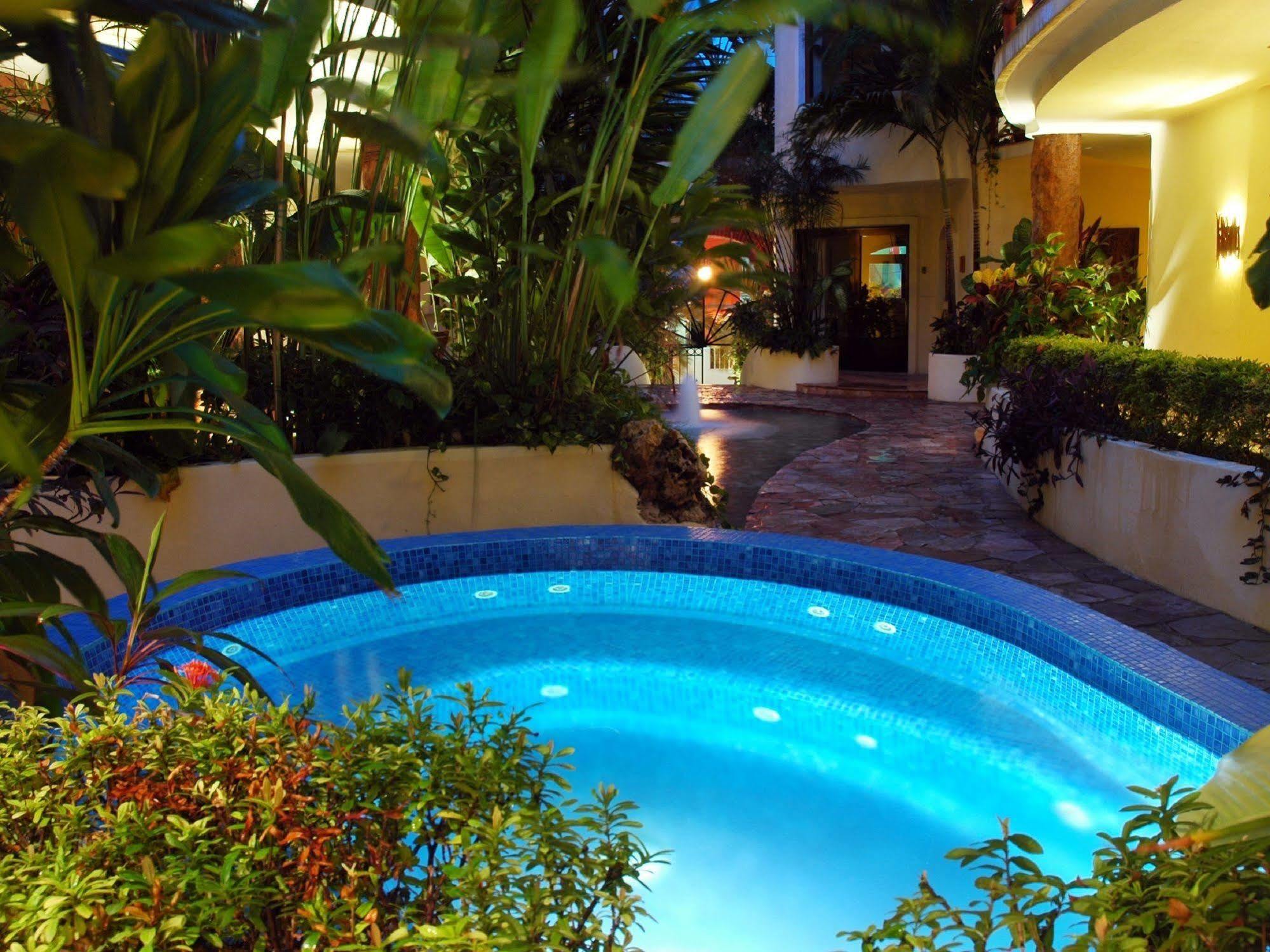 Villas Sacbe Condo Hotel And Beach Club Playa del Carmen Luaran gambar